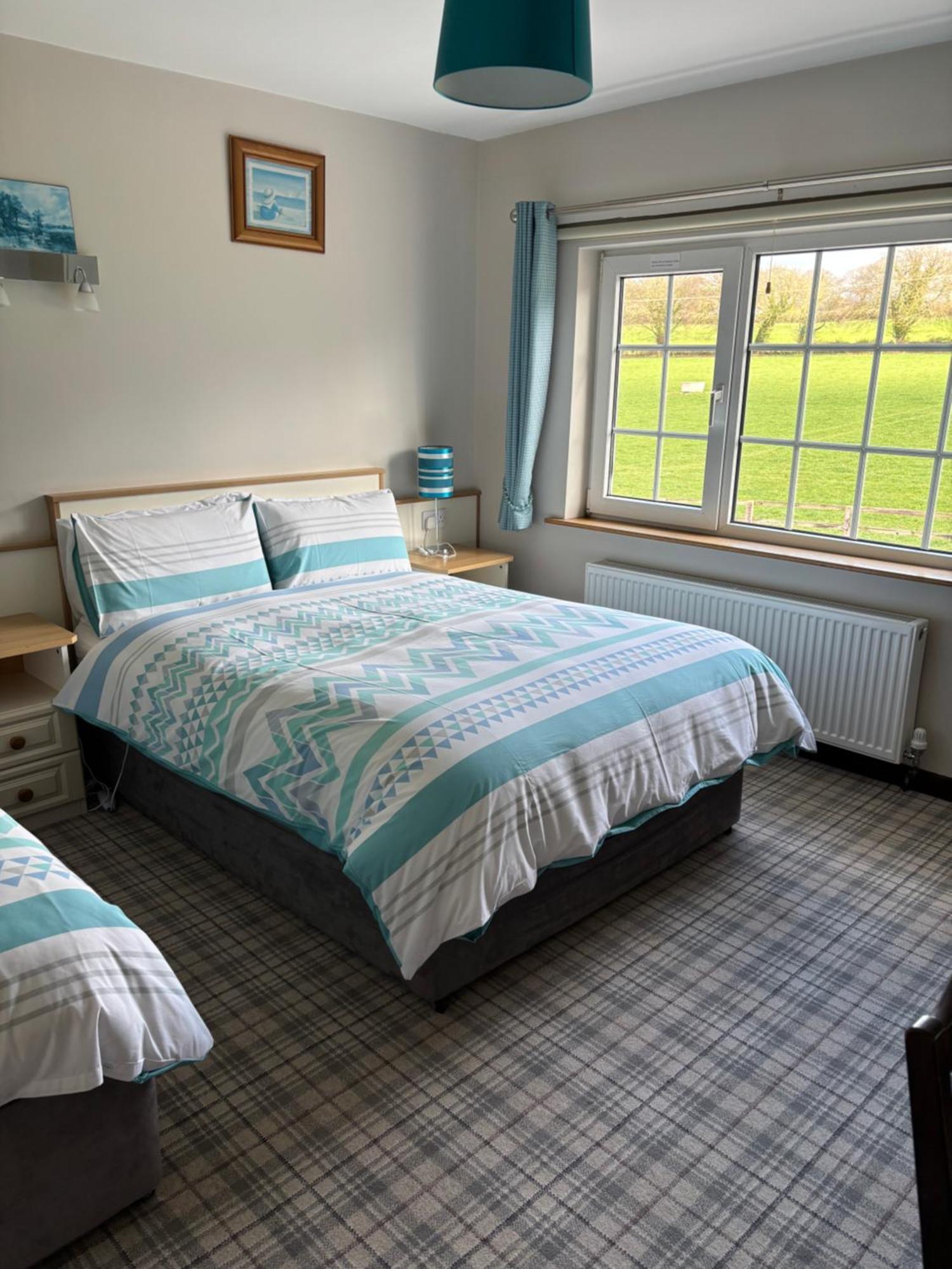 Ballindrum Farm B&B アシー エクステリア 写真