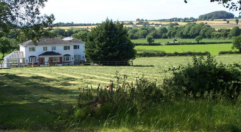 Ballindrum Farm B&B アシー エクステリア 写真