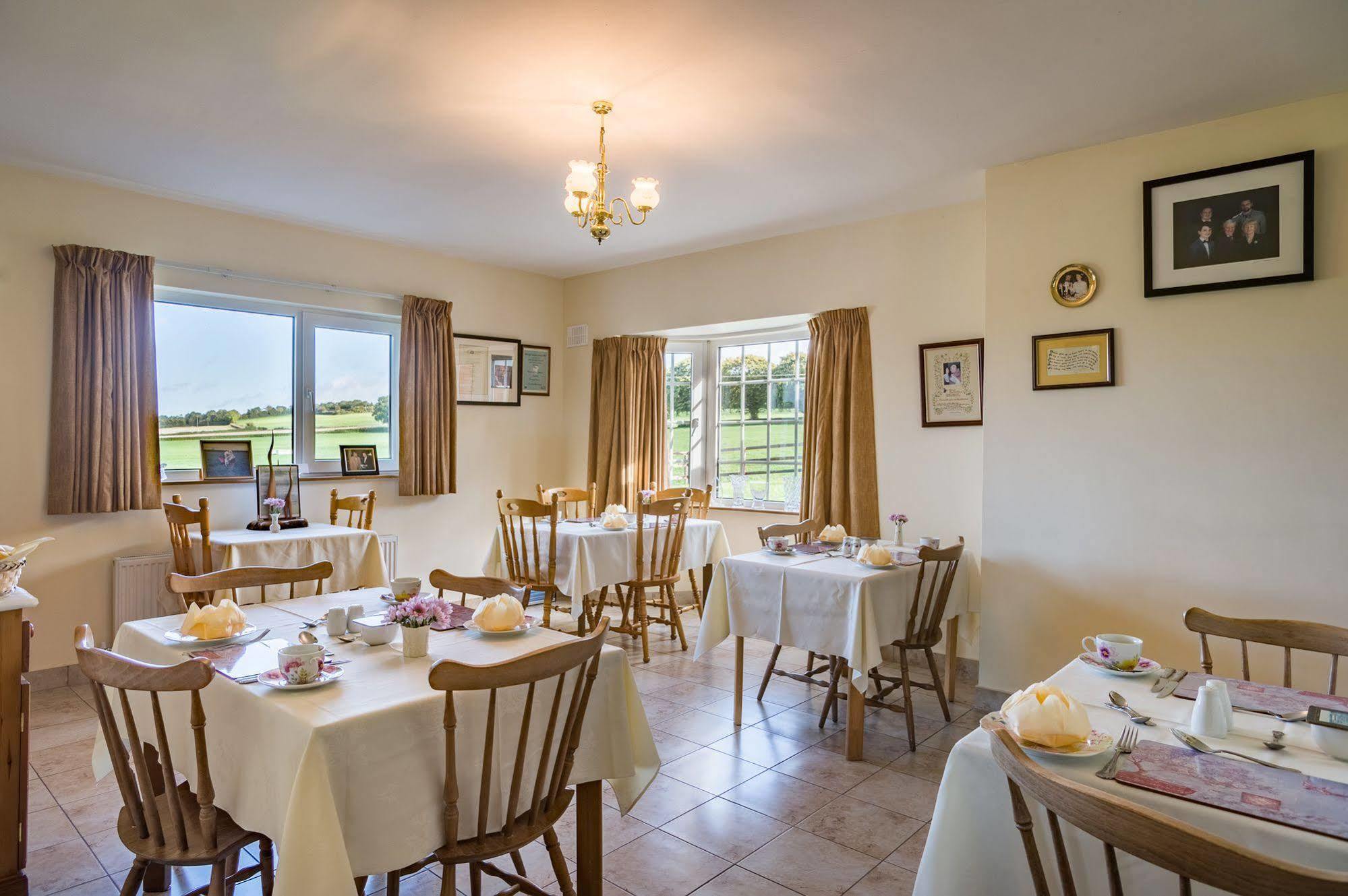 Ballindrum Farm B&B アシー エクステリア 写真